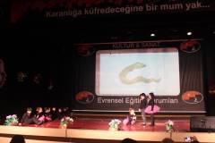 Evrensel Kolej